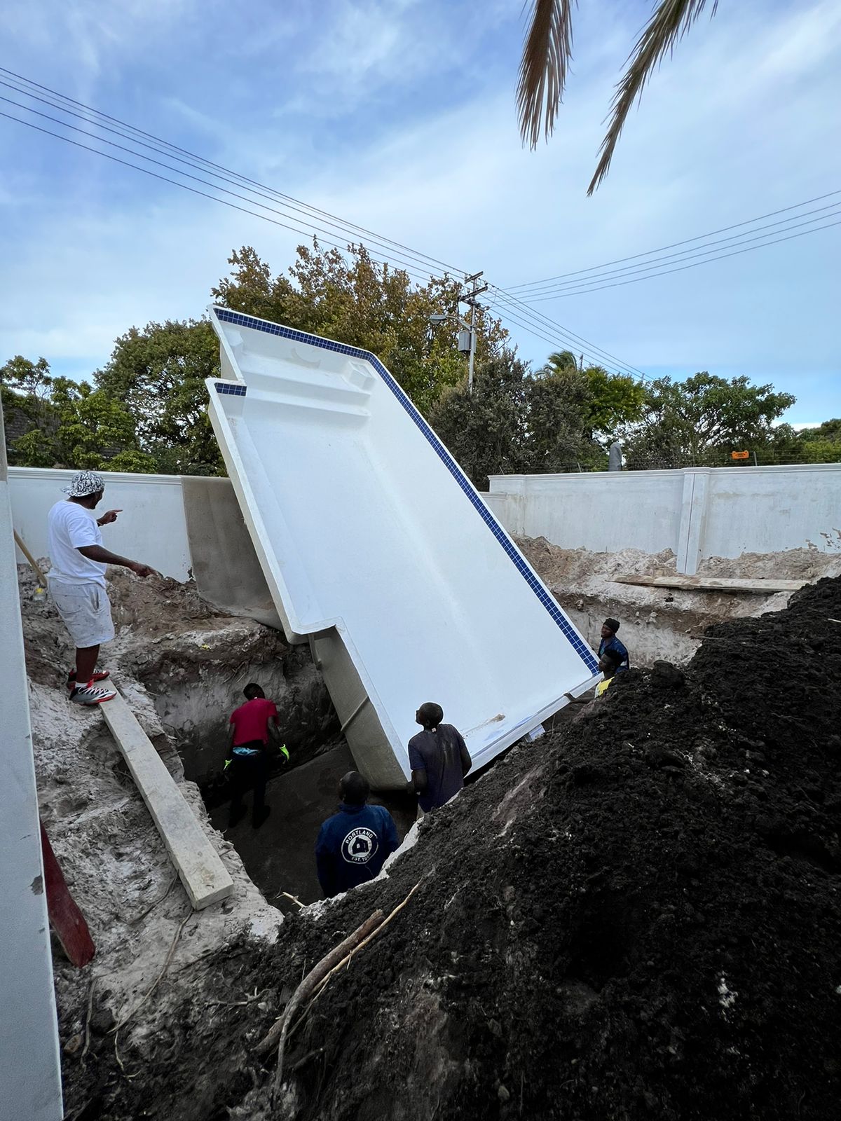 SHELL COLOURS & MOSAICS – 4Eva Fibre Pools Pty (Ltd)